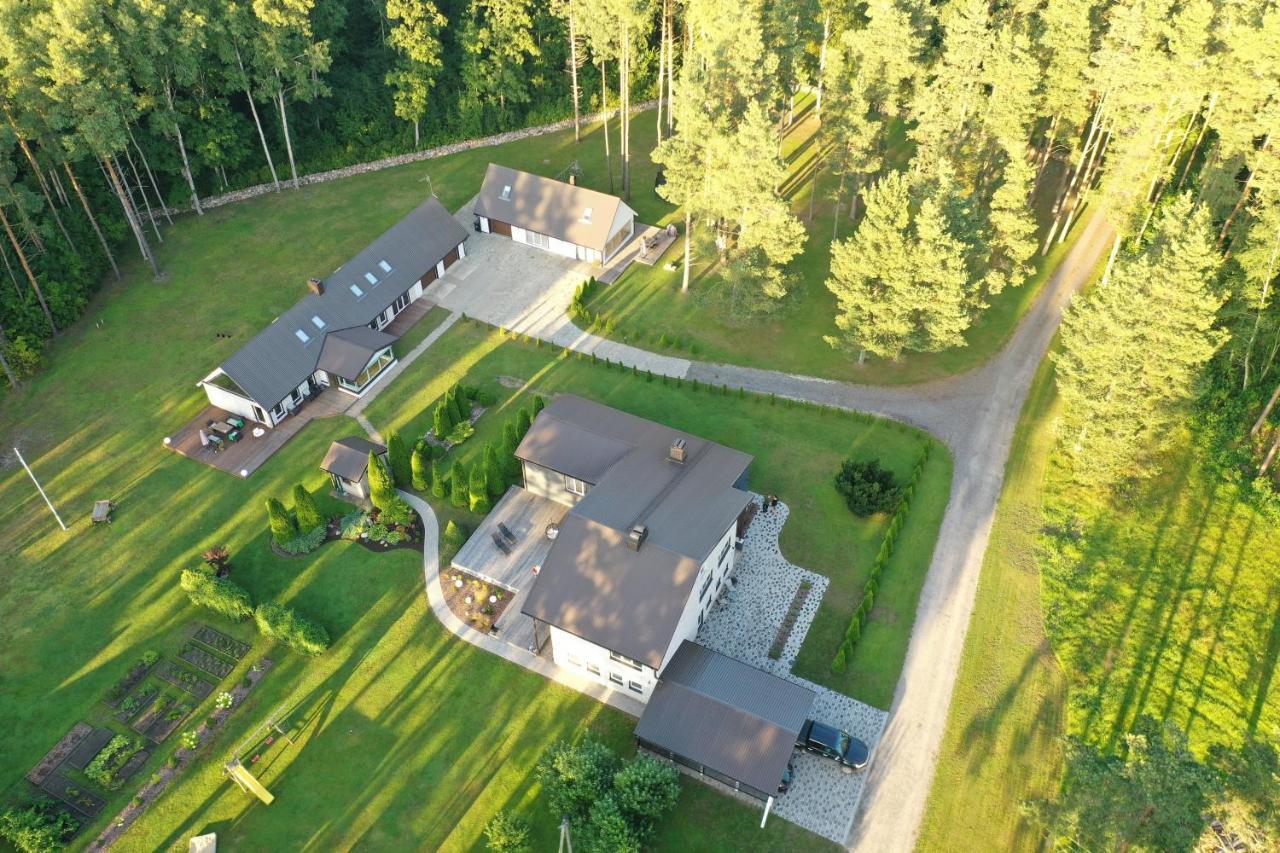 Villa Maennituka Kuelalistemaja